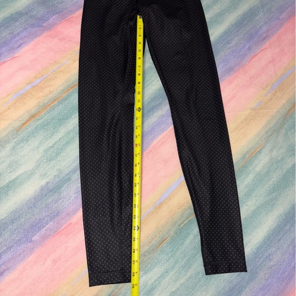 Lululemon Polka Dot Crop Legging Size 6 - Picture 5 of 5
